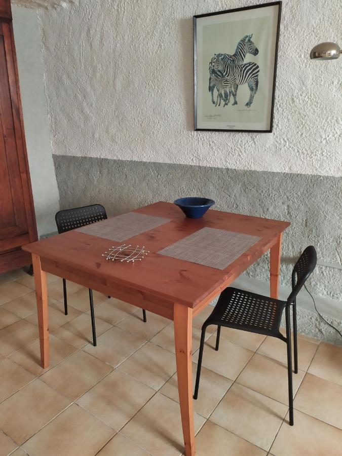 Appartement 55 M2 Proche Commerces Et Parking 里沃萨尔特 外观 照片