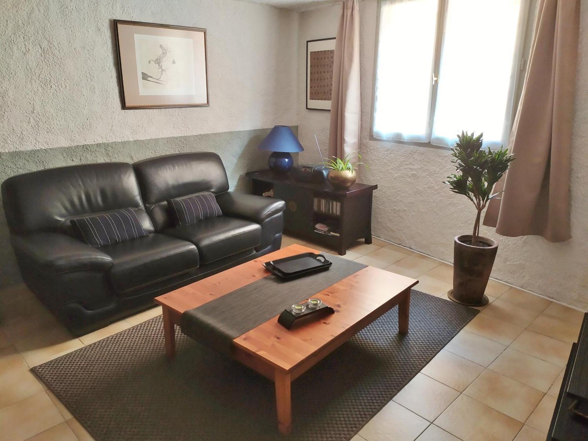 Appartement 55 M2 Proche Commerces Et Parking 里沃萨尔特 外观 照片